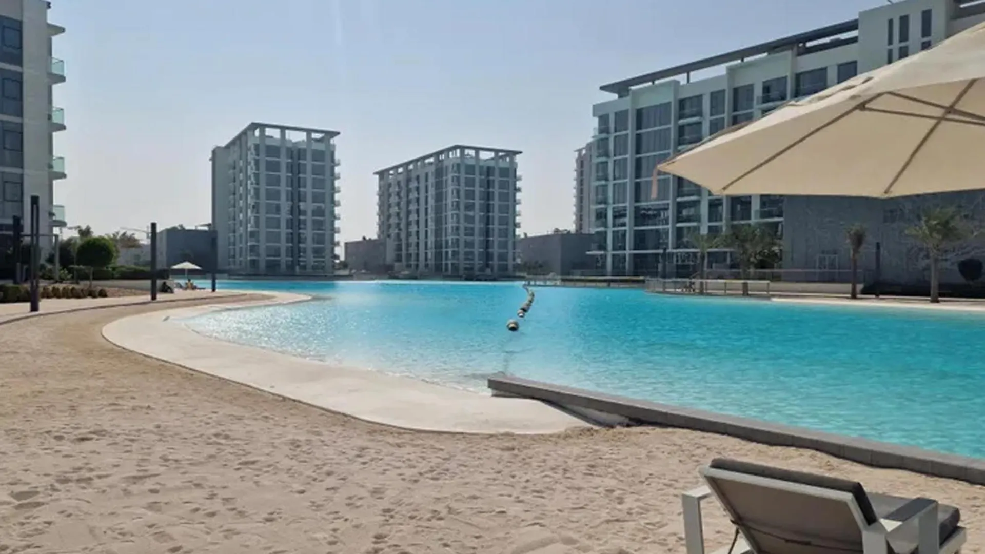 Apartment Elite Lux Holiday Homes - Lagoon View 1 Bedroom Luxury Oasis In Mbr Dubai